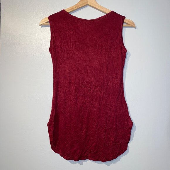 Womens Girl Boss Tank Top Red Medium Rayon Six Flags Wine Iridescent Ladies - Picture 2 of 4